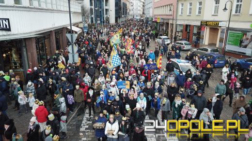 Setki Opolan na Orszaku Trzech Króli