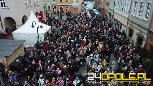 Setki Opolan na Orszaku Trzech Króli