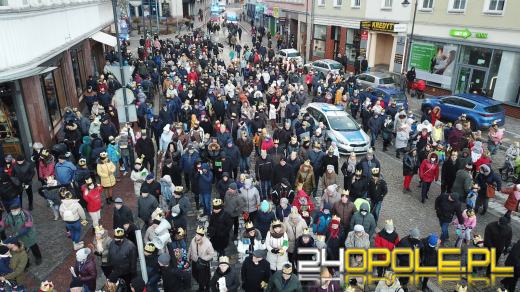 Setki Opolan na Orszaku Trzech Króli