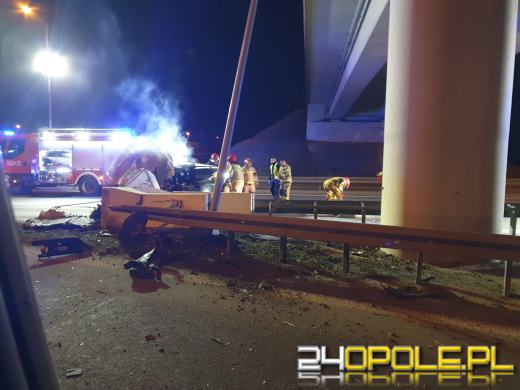 Tragiczny wypadek na obwodnicy Opola. Nie żyje 25-letni kierowca
