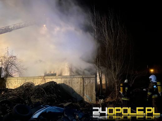 10 zastępów straży gasiło pożar w powiecie krapkowickim