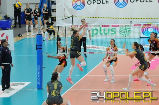 Przegrana w tie-breaku UNI Opole