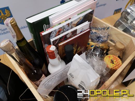 Opolski Urząd Marszałkowski przekazał fanty na licytację WOŚP