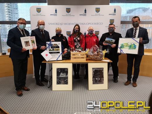 Opolski Urząd Marszałkowski przekazał fanty na licytację WOŚP
