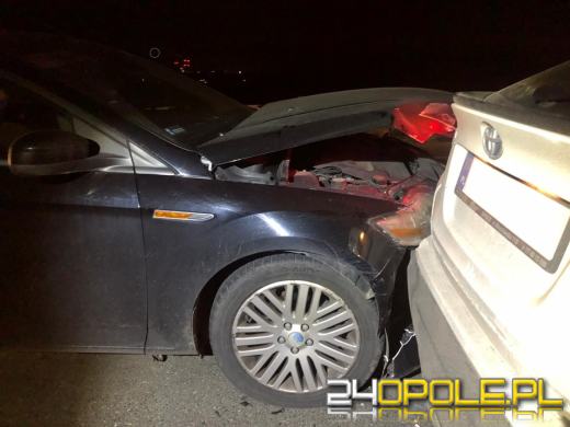 Kierowcy, uważajcie na warunki drogowe!