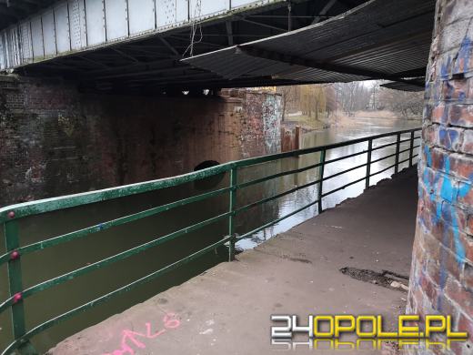 Kładka nad Młynówką prowadząca na Pasiekę zostanie...zlikwidowana!