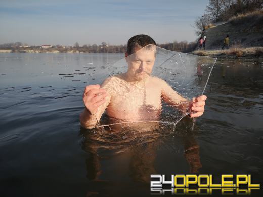 Niedzielne morsowanie na kąpielisku Bolko