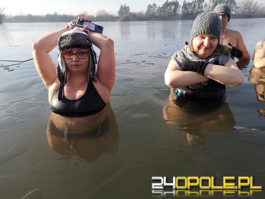 Niedzielne morsowanie na kąpielisku Bolko