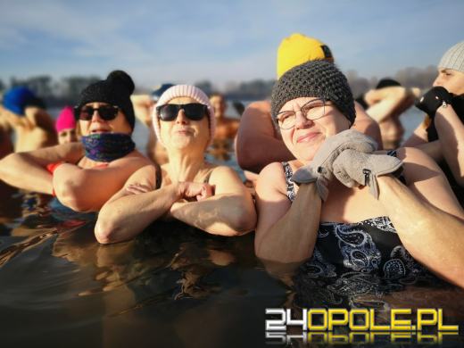 Niedzielne morsowanie na kąpielisku Bolko