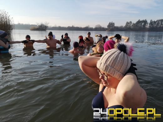 Niedzielne morsowanie na kąpielisku Bolko