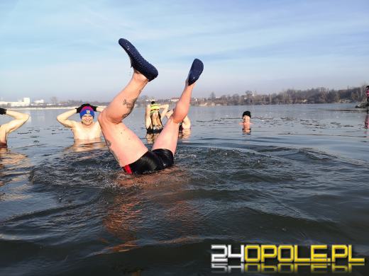 Niedzielne morsowanie na kąpielisku Bolko