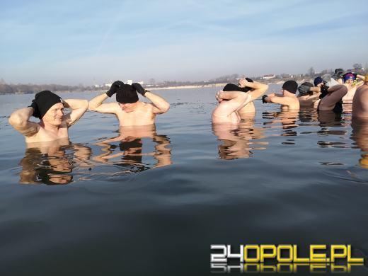 Niedzielne morsowanie na kąpielisku Bolko