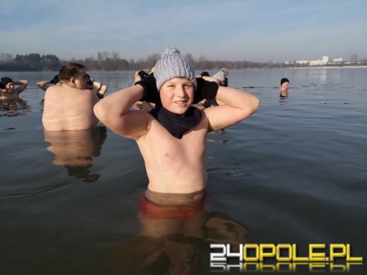 Niedzielne morsowanie na kąpielisku Bolko