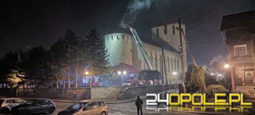 Sprawna akcja strażaków zapobiegła rozprzestrzenieniu się ognia w kościele