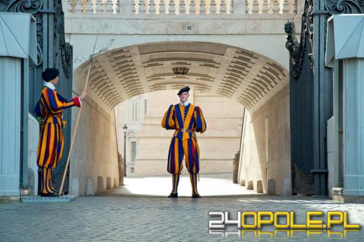 Kościół zamyka się w kwestii pedofilii. Prokuratura musi prosić o pomoc Watykan