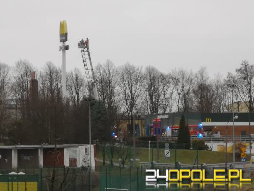 Kilkaset interwencji związanych z silnym wiatrem. Jest niebezpiecznie