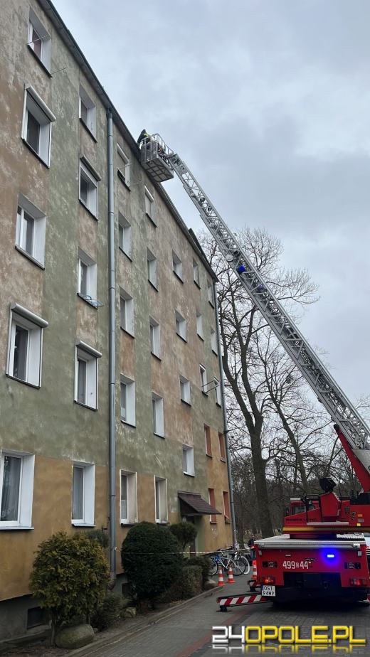 Kilkaset interwencji związanych z silnym wiatrem. Jest niebezpiecznie