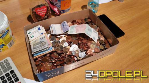Kilkadziesiąt tysięcy złotych w puszkach wolontariuszy. Trwa liczenie 