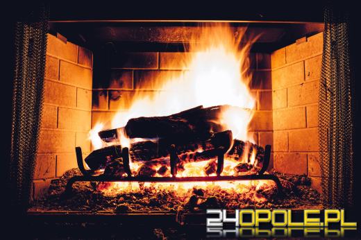 Urzędnicy chcą wiedzieć, czym i w czym palą Polacy