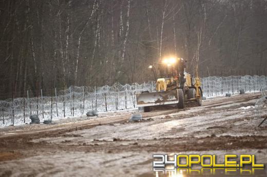 Trwają prace związane z budową zapory na granicy polsko-białoruskiej