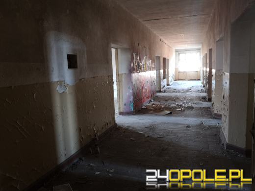 Budynki dawnych koszar niszczeją od 20 lat