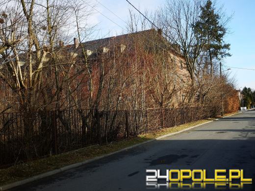 Budynki dawnych koszar niszczeją od 20 lat