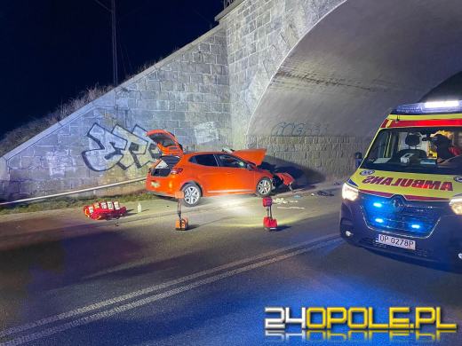 Pijana 27-latka rozbiła auto na Luboszyckiej