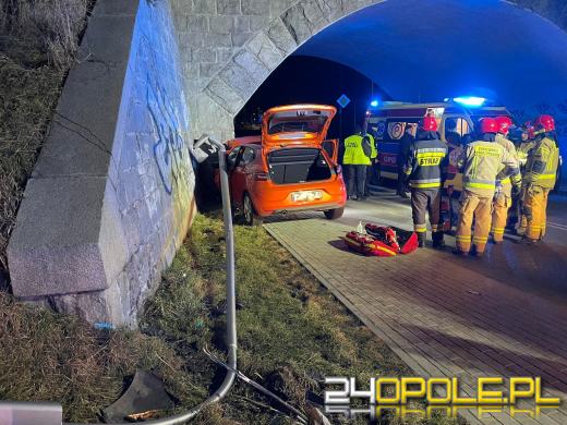 Pijana 27-latka rozbiła auto na Luboszyckiej