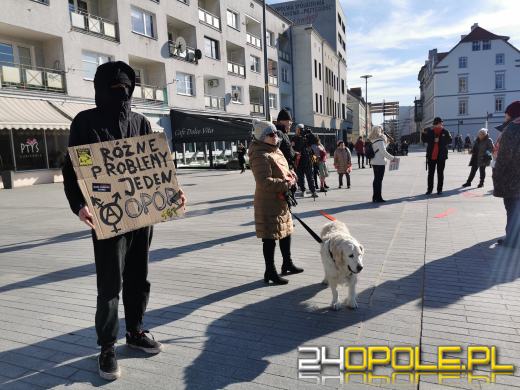 Opolanie protestowali przeciwko Lex Czarnek