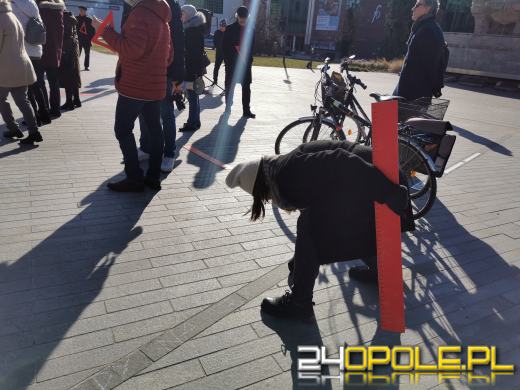 Opolanie protestowali przeciwko Lex Czarnek