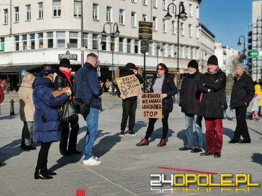 Opolanie protestowali przeciwko Lex Czarnek