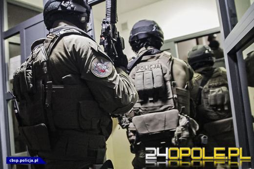 Gigantyczne ilości podrobionych i przemyconych leków przejęte przez CBŚP