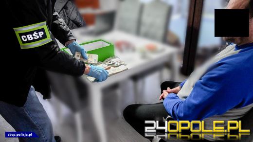 Gigantyczne ilości podrobionych i przemyconych leków przejęte przez CBŚP