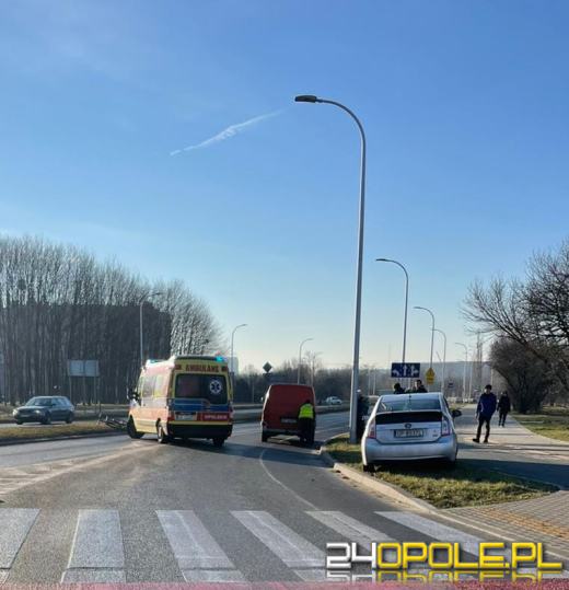 78-latek kierujący busem potrącił rowerzystę na przejeździe pieszo-rowerowym