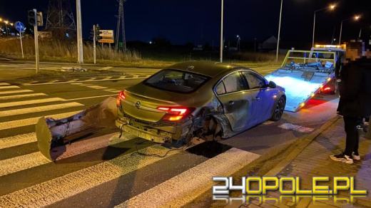 Zderzenie pojazdów na obwodnicy Opola. Poszkodowana kobieta trafiła do szpitala