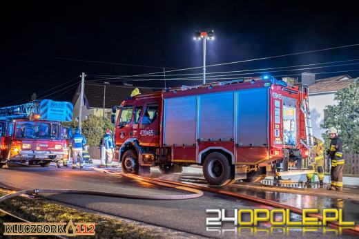Na imprezie brakło sztućców. Strażak jadąc po zapasy zauważył pożar