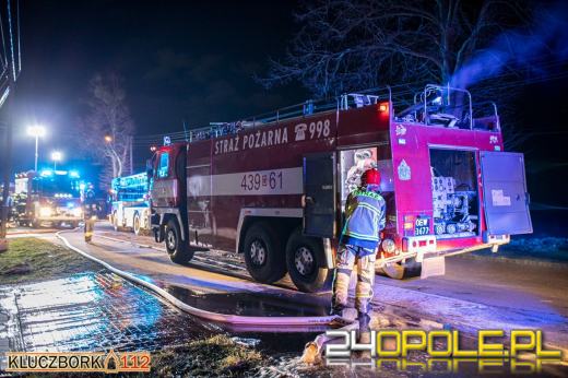Na imprezie brakło sztućców. Strażak jadąc po zapasy zauważył pożar