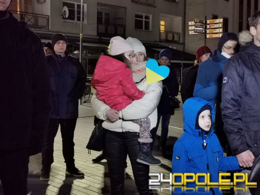 Manifestacje w Opolu. "Babcie pod blokami mieszają koktajle Mołotowa. Potrzebujemy wsparcia"