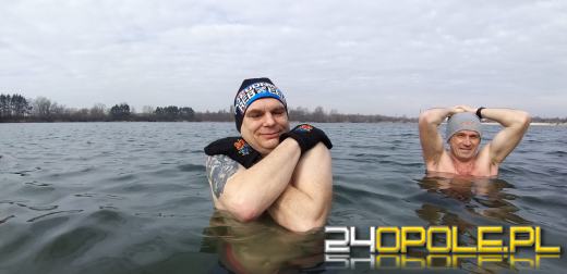 Ostatnie lutowe morsowanie na Kąpielisku Bolko