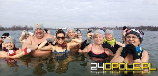 Ostatnie lutowe morsowanie na Kąpielisku Bolko