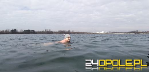 Ostatnie lutowe morsowanie na Kąpielisku Bolko