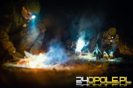 Nauka przetrwania to obowiązkowy element wojskowego szkolenia