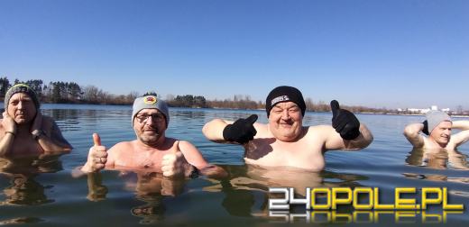 W powietrzu wiosna, ale temperatura wody wciąż zmraża