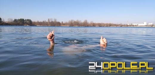W powietrzu wiosna, ale temperatura wody wciąż zmraża