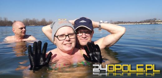 W powietrzu wiosna, ale temperatura wody wciąż zmraża