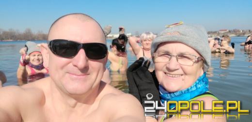 W powietrzu wiosna, ale temperatura wody wciąż zmraża