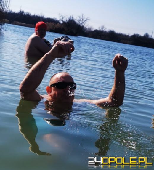 W powietrzu wiosna, ale temperatura wody wciąż zmraża