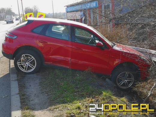 Zderzenie pojazdów na skrzyżowaniu w Opolu. Są utrudnienia 