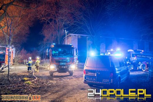 Ogromny pożar stodoły w powiecie Kluczborskim