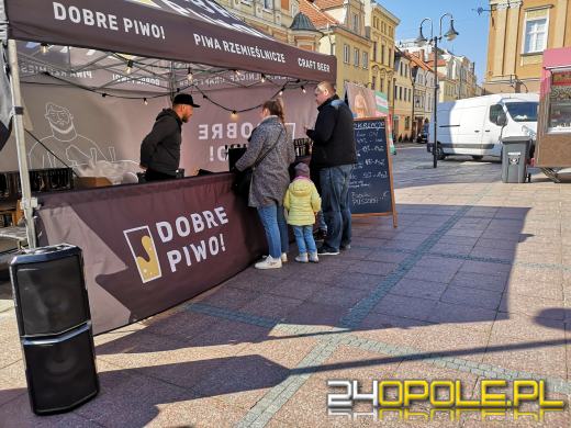 Food Trucki opanowały opolski Rynek. "Nigdy się nie nudzą"